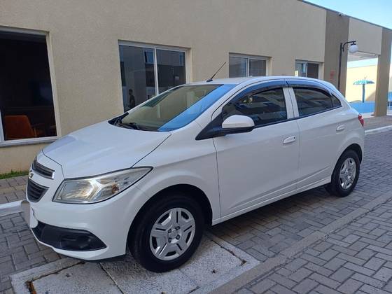 CHEVROLET ONIX 1.0 MPFI LT 8V FLEX 4P MANUAL